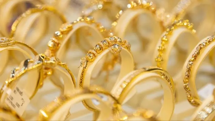 Giá vàng 17/11: Vàng nhẫn tiếp tục giảm